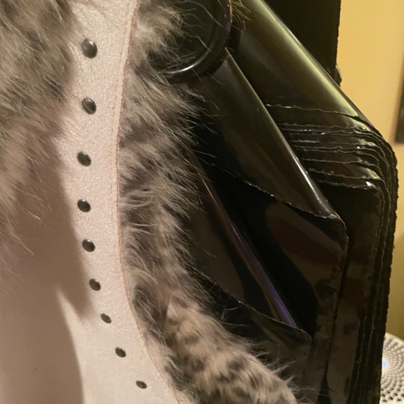 Great, unique animal print lined long vest - Picture 6 of 9